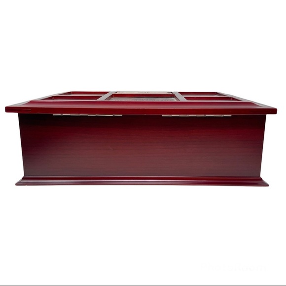 Things Remembered Five Piece Storage Set in a rich Mahogany Wood. - Picture 6 of 14